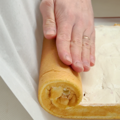 Roll the swiss roll